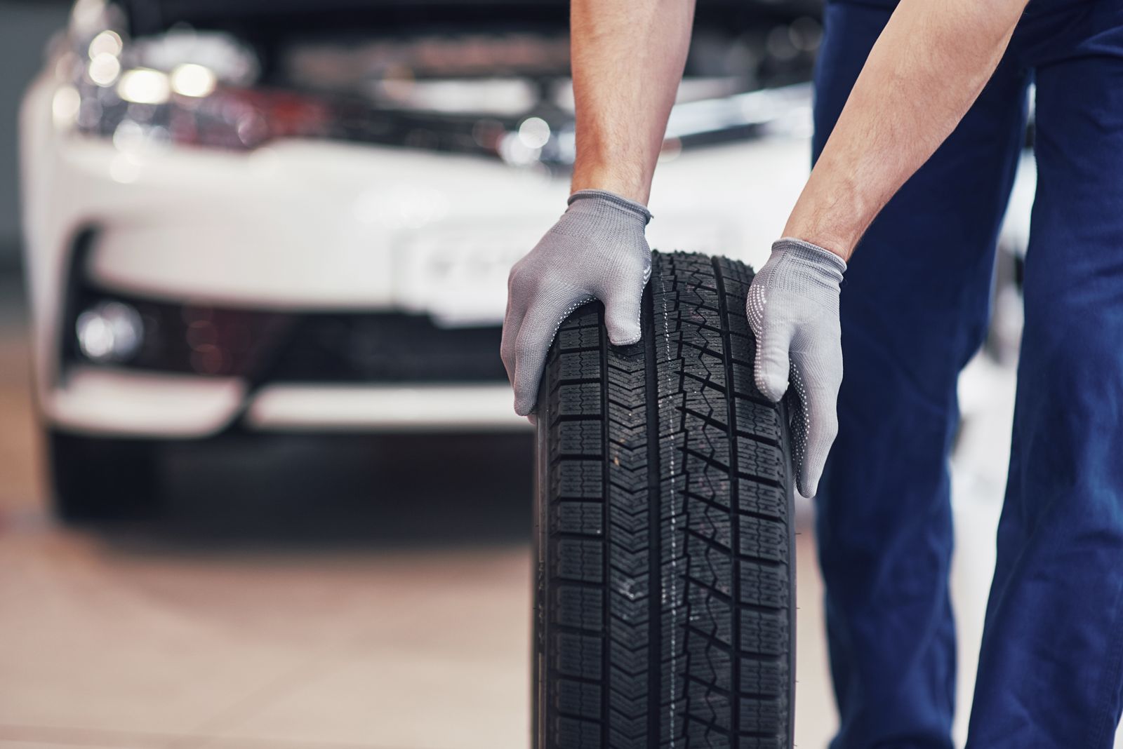 GOODYEAR (1) GOODYEAR (1)